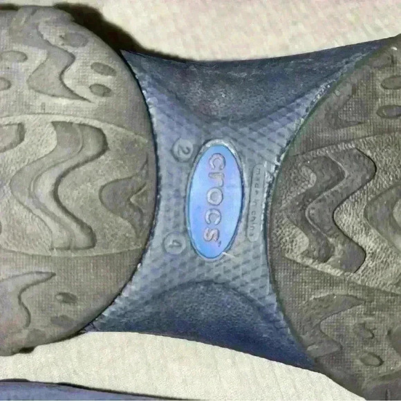 Kid crocs - Picture 6 of 6